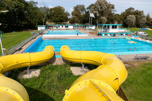 Maarten van der Weijdenbad: Het buitenbad